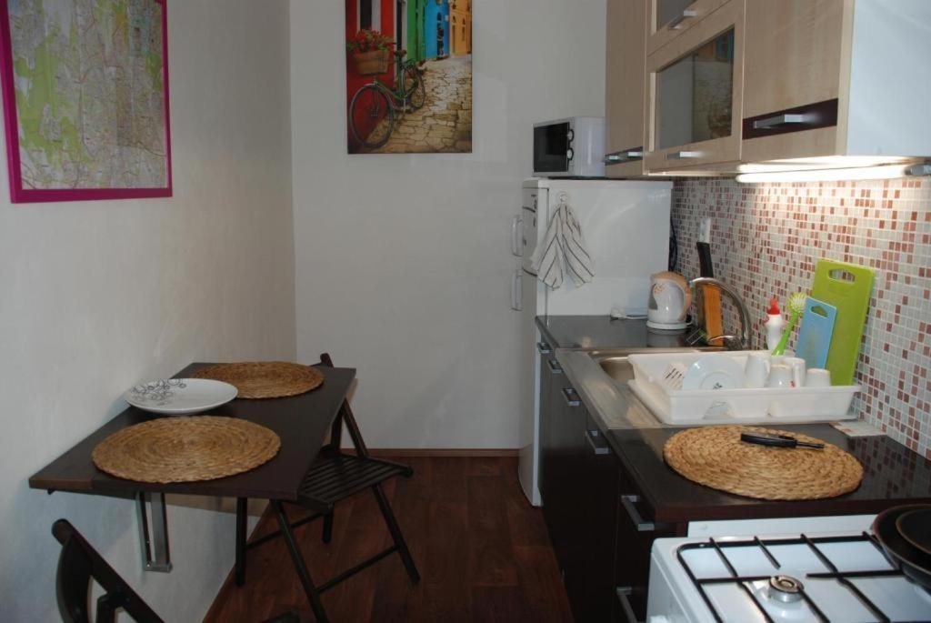 Apartment 5 Min By Walk To The Center Brno Buitenkant foto